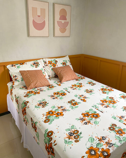 Jogo de lençol de casal, floral, malha fio 30, penteado, 100% ALGODÃO, Cor tons brancos e caramelos