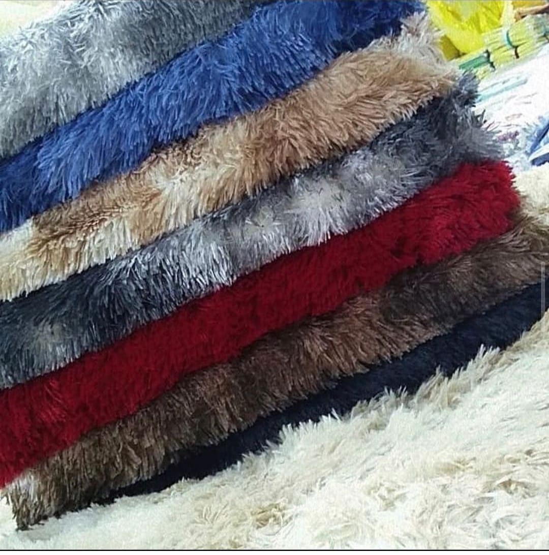 Tapete de sala, 1.00 x 1.50, felpudo, cores variadas