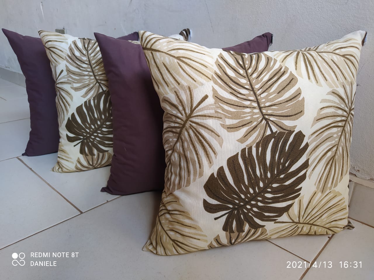 Kit 4 Almofadas quadradas, marrom floral